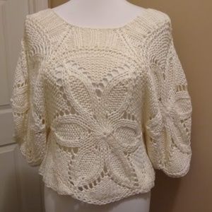 Floral cream sweater Arden B. size small